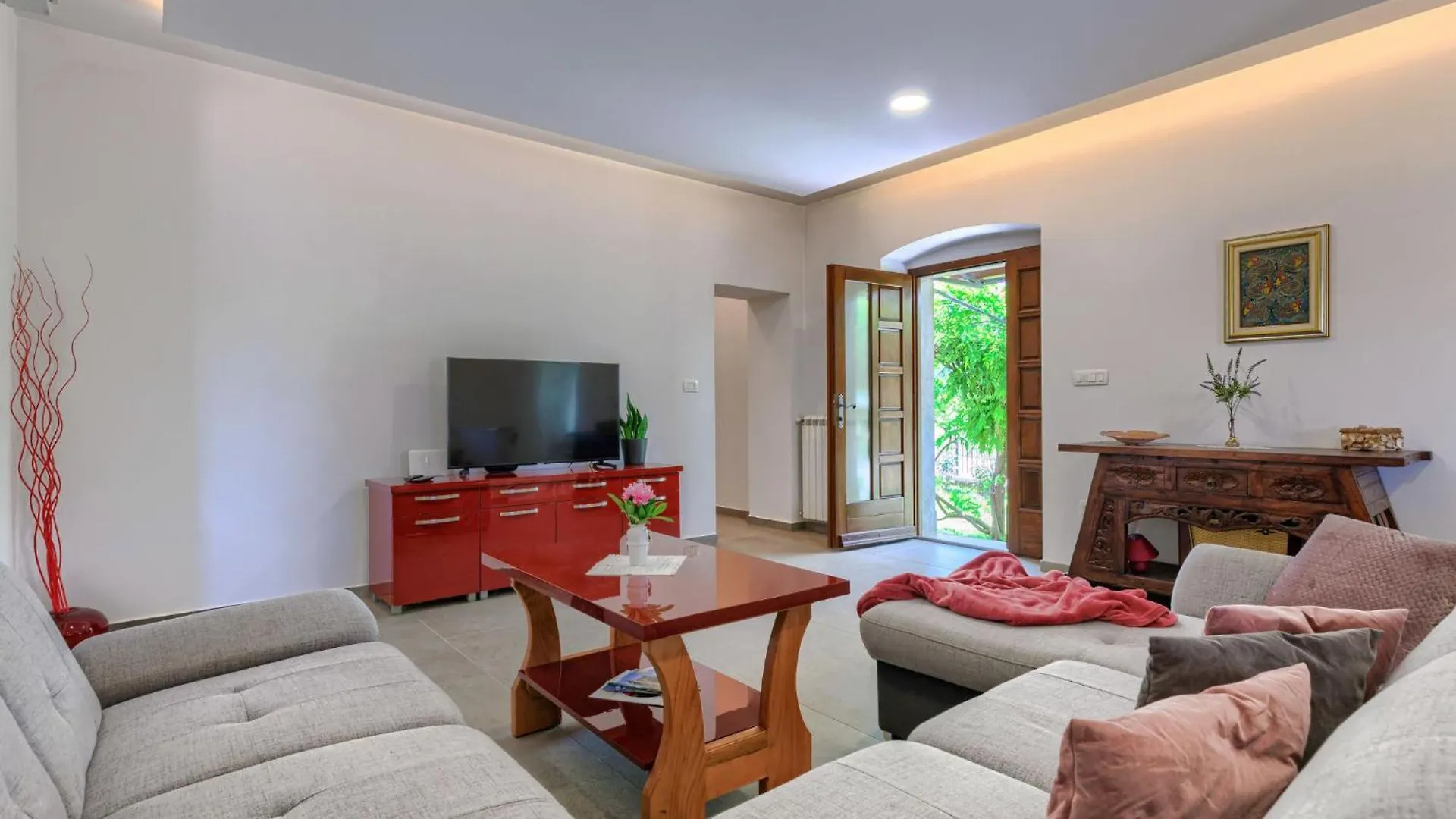 Holiday Home Old Stone Villa By Interhome Nedescina